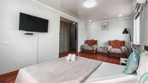 Petropavlovsk Apartment | Top-Rated Сакура Hotel: Breakfast & Family-Friendly Stay