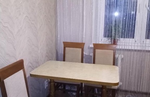 Ulyanovsk Apartment | Top-Rated Stay at Самарская 6 with Aquapark Access
