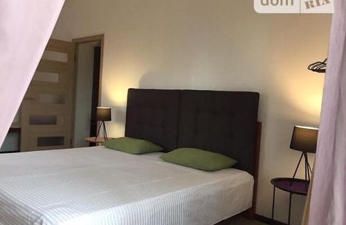 Rivne Apartment | Central Stay with Child-Friendly Amenities on Igor Voloshin