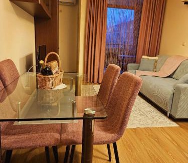 Tsarevo Apartment | Elegant Сами студио к-с Нестинарка with Ocean View Pool