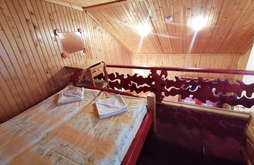 Govedartsi House | Pet-Friendly Family Hotel Kalina with Pool and Ocean View