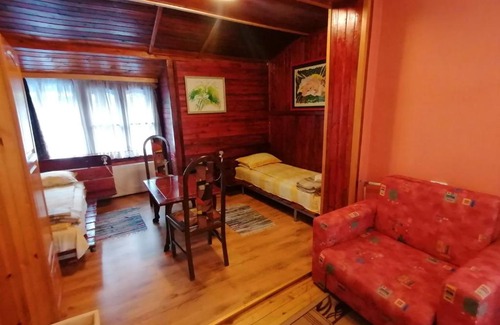 Govedartsi House | Pet-Friendly Family Hotel Kalina with Pool and Ocean View