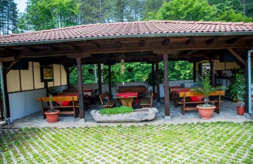 Elena Hotel | Family Hotel Sveti Georgi: Pet-Friendly with Pool & Breakfast