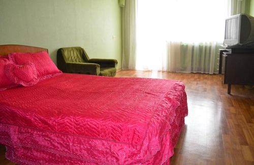Zarichnyi District Apartment | Budget-Friendly Stay at скд46: Guest Rated 9.8, Pet Friendly