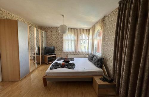 Perushtitsa Villa | Experience Comfort at Славина къща with Oceanfront Views