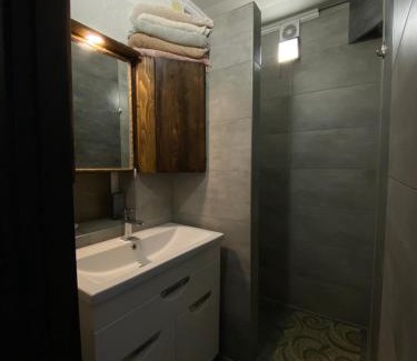 Skole Apartment | Smart Apartment: Guest Rated 8.8 with Breakfast & Kitchen