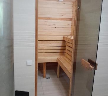 Yasinya House | Family-Friendly Retreat at Смерекова хата Awaits You