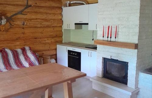 Yasinya House | Family-Friendly Retreat at Смерекова хата Awaits You