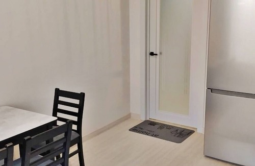 Nur-Sultan Apartment | Modern Loft Apartment with Hammock - Pet Friendly Stay