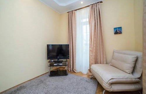 Verkhnie Misto Apartment | Sunny Apartments on Khreshchatyk – Guest Rated 9.7/10