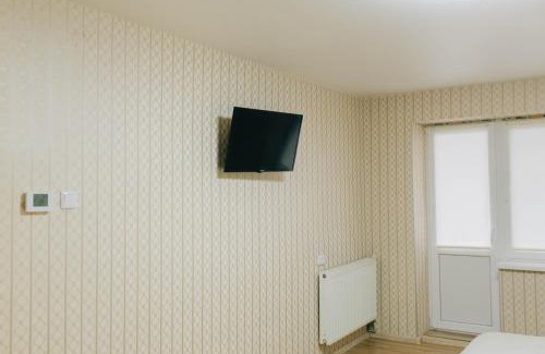 Berehove Apartment | Explore Standart: One-Bedroom Near the Pool, 9.7/10 Rated