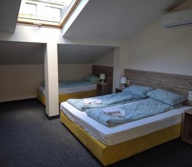 Gabrovo House | Family Rooms & Apartments at Стаи за Гости "ЦЕНТРАЛ"