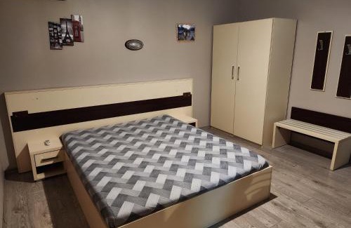 Sliven House | Comfortable Accommodations with Kitchen for Family Stays