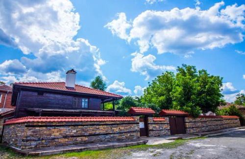 Sredets Villa | Unforgettable Stalyovata House with Ocean View & Pool