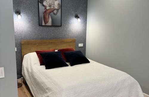 Ternopil Apartment | Stylish Apartment in Ternopil - Rated 9.7/10, Family-Friendly