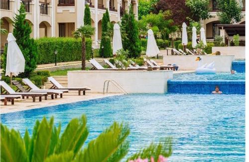 Sozopol Apartment | Relax at Green Life Studio: Oceanfront & Pet Friendly Stay