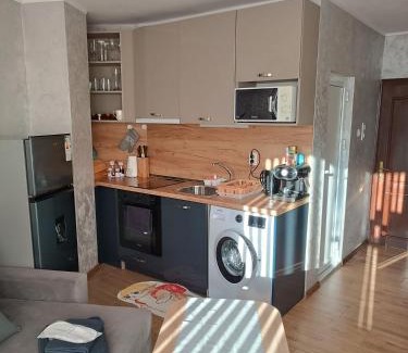 Chepelare Apartment | Guest Rated 9.5: Студио Еми - Child-Friendly Retreat