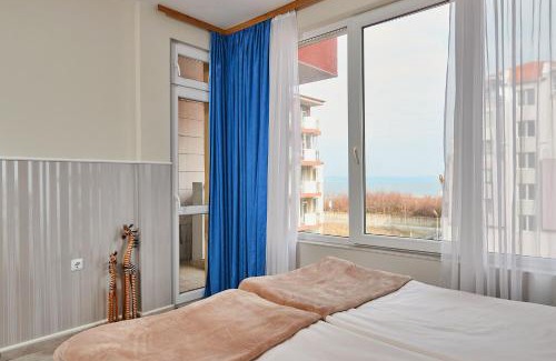 Pomorie Apartment | Pet-Friendly Studio Kalina with a 9.1 Guest Rating
