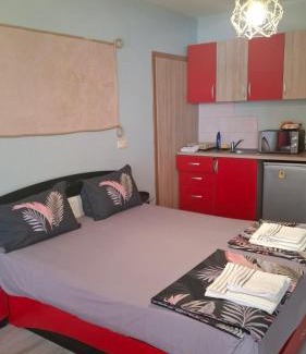 Aheloy Apartment | Relaxing Studio in Aheloy with Private Beach & Pool