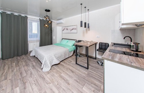 Lenina Apartment | Exceptional Studio at "Берёзовые аллеи" - Perfect Getaway
