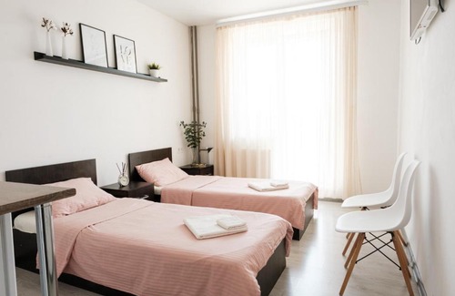 Chelyabinsk Apartment | Pet-Friendly Studio on the Waterfront - Rated 9/10 by Guests