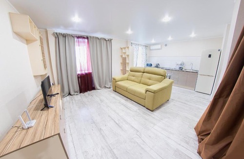 Frunzenskiy rayon Apartment | Top-Rated Студия Универ: Wheelchair Accessible Comfort