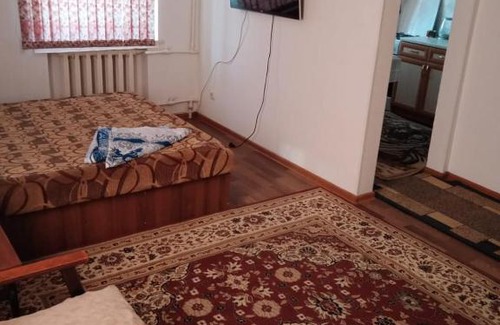 Taraz Apartment | Explore Comfort at Сулейманова 8 - Your Ideal Retreat