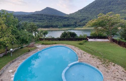 Asparuhovo House | Discover СЪНТОВЕЦ: Guest House with Ocean View & Pool