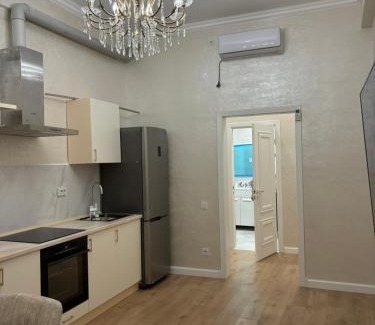 Atyrau Apartment | Modern Apartment with Renovation and Child-Friendly Amenities