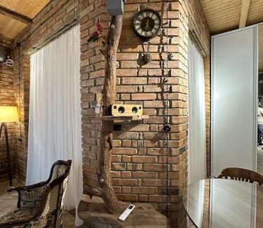 Didube Apartment | Stylish City Center Loft Apartment - Pet & Child Friendly