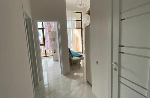 Sochi City Centre Apartment | Oceanfront Escape at Тасмана 153 with Sea Views