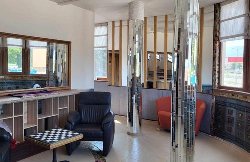 Lyaskovo Hotel | Pet-Friendly Retreat at ТРАКАРТ-ПАРК with Dining Options