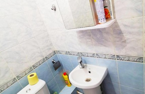Magnitogorsk Apartment | Pet-Friendly Three-Room Stay on Sovetskaya Avenue