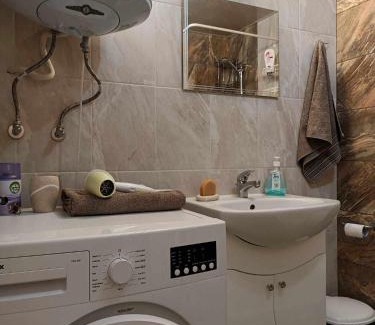 Primorsko Apartment | Child-Friendly Comfort at Триo апарт for Your Getaway