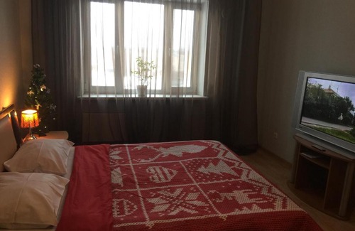 Pskov Apartment | Elegant Stay at Труда 50 with Breakfast & Accessibility