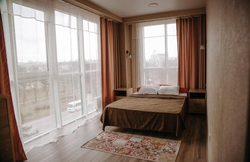 Anapa Apartment | Seaside Three-Room Apartments with Private Pool & Ocean View