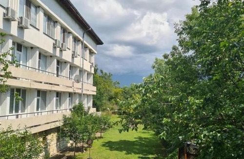 Pleven Hotel | Pet-Friendly Getaway at Туристически дом Кайлъка
