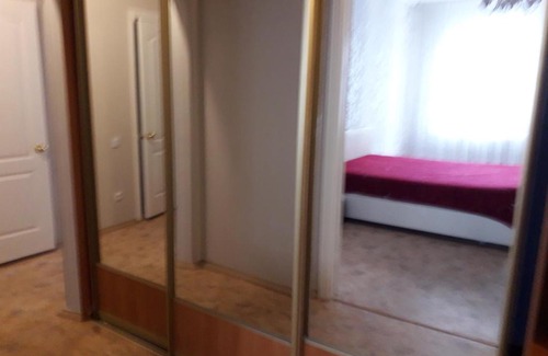 Nizhnevartovsk Apartment | Discover Comfort at улица Мира 97 - Your Ideal Stay