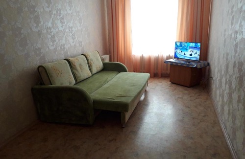 Nizhnevartovsk Apartment | Discover Comfort at улица Мира 97 - Your Ideal Stay
