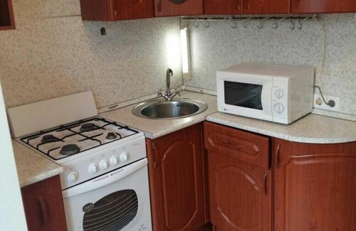 Sokolinaya Gora District Apartment | Discover UNo Estate: Pet-Friendly Retreat with Breakfast