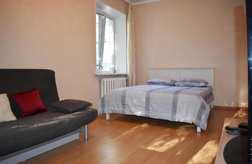 Sokolinaya Gora District Apartment | Discover Pet-Friendly Comfort at Uno Estate