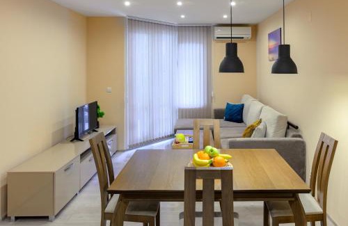 Varna Apartment | Cozy Apartment in Varna - Top Rated & Family Friendly