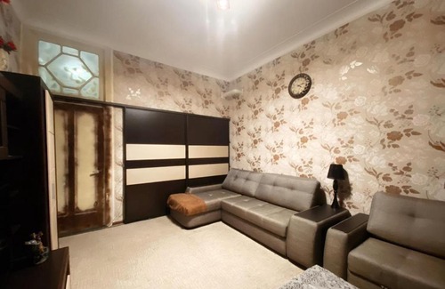 St. Petersburg City Centre Apartment | Cozy Apartment in Tolstovsky House with Hot Tub & Breakfast