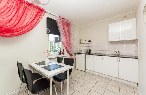 Petrozavodsk Apartment | Cozy Apartment for 4 in the City Center - Rated 9/10
