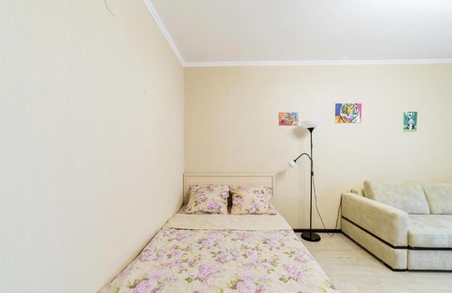 Novo-Savinovskiy Apartment | Pet-Friendly Cozy Apartment with Exceptional 9/10 Rating