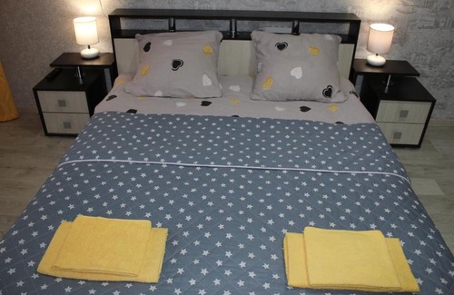 Pskov Apartment | Cozy Retreat: Pet-Friendly Stay with a 9/10 Guest Rating