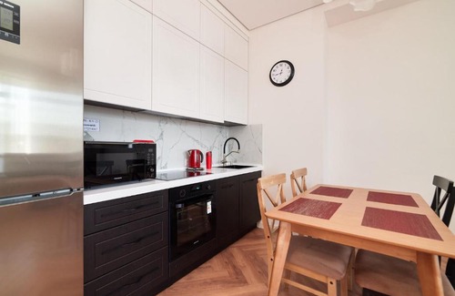 Nur-Sultan Apartment | Cozy Studio Near Botanical Park - Rated 10/10, Pet Friendly