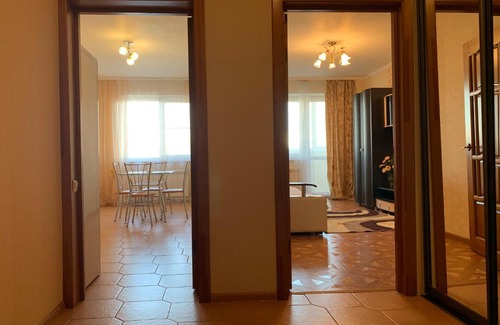Leninskiy rayon Apartment | Cozy 1-Bedroom Apartment on Khalturinskiy - Guest Rated 10/10