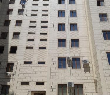 Bukhara Province Apartment | Inviting 2-Bedroom Apartment in City Center with Hot Tub