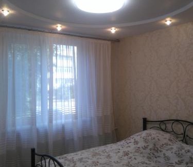 Kharkiv Apartment | Cozy Student Apartment with Hot Tub and Great Reviews
